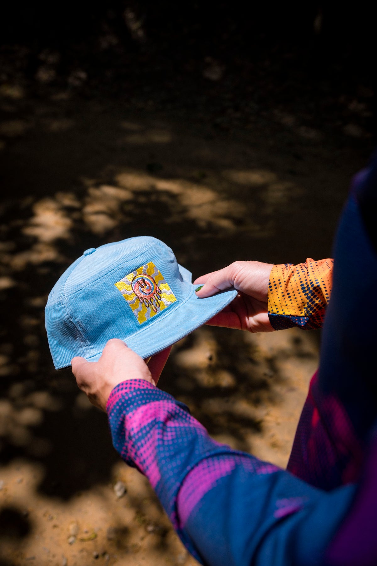 KV - SMILE ON YA DIAL Cord Hat
