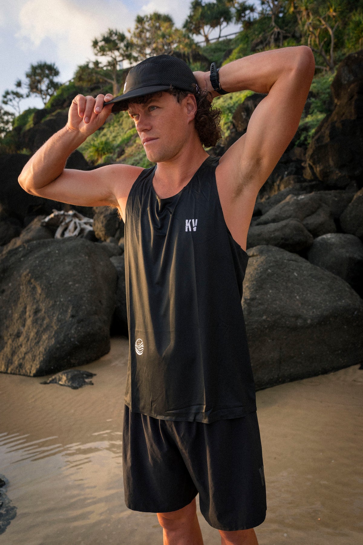 KV MESH RUN HAT Black